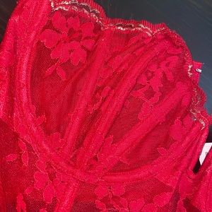 red victoria’s secret corset bra